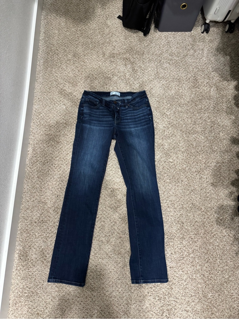 BKE Women's Dark Blue Straight-Leg Jeans